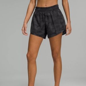 Lululemon Track That Mid-Rise Short 5" Heritage Camo